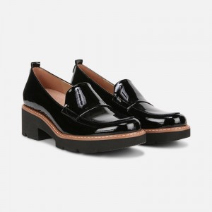Mocasines Naturalizer Para Mujer Darry Lug Sole Loafer Negras CM83-6903J1