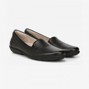 Mocasines Naturalizer Para Mujer SOUL Kacy Flat Negras BY80-3040Q8