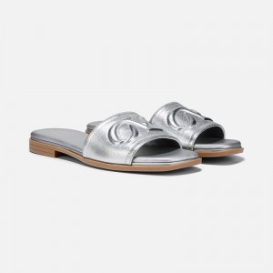 Sandalias Planas Naturalizer Para Mujer Genevieve Slide Sandal Plateadas AS05-6085O2