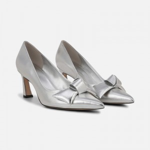 Tacones Naturalizer Para Mujer 27 EDIT Emery Bow Pump Plateadas IO74-3004C9
