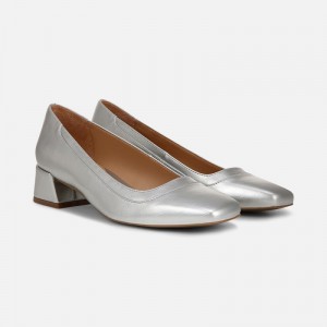 Zapatos Tacon Bloque Naturalizer Para Mujer Huntley Block Heel Pump Plateadas QZ24-9574H4